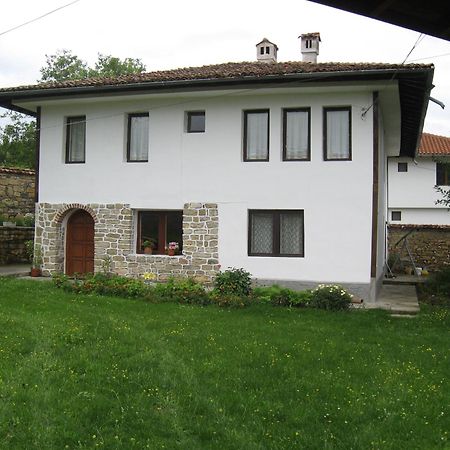 Elefterova Kashta Hotel Arbanaszi Kültér fotó